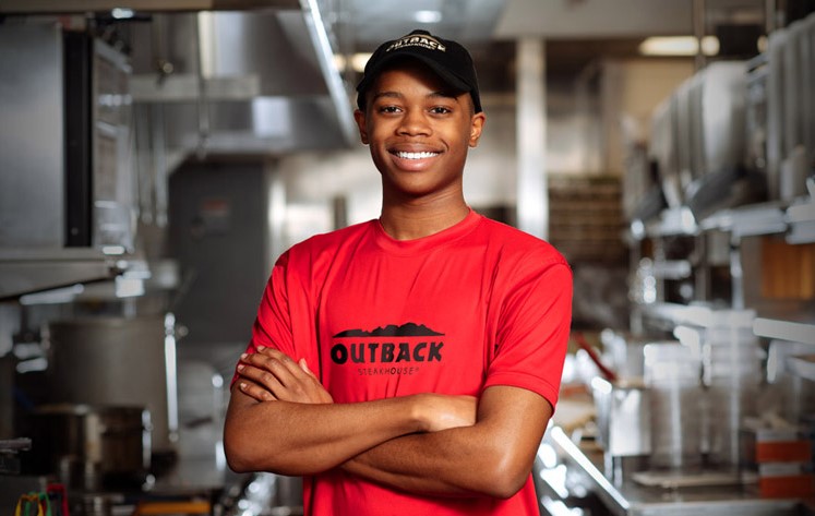 What It's Like To Work At Outback Steakhouse, According To Employees